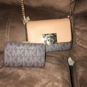 Michael kors purse and wallet